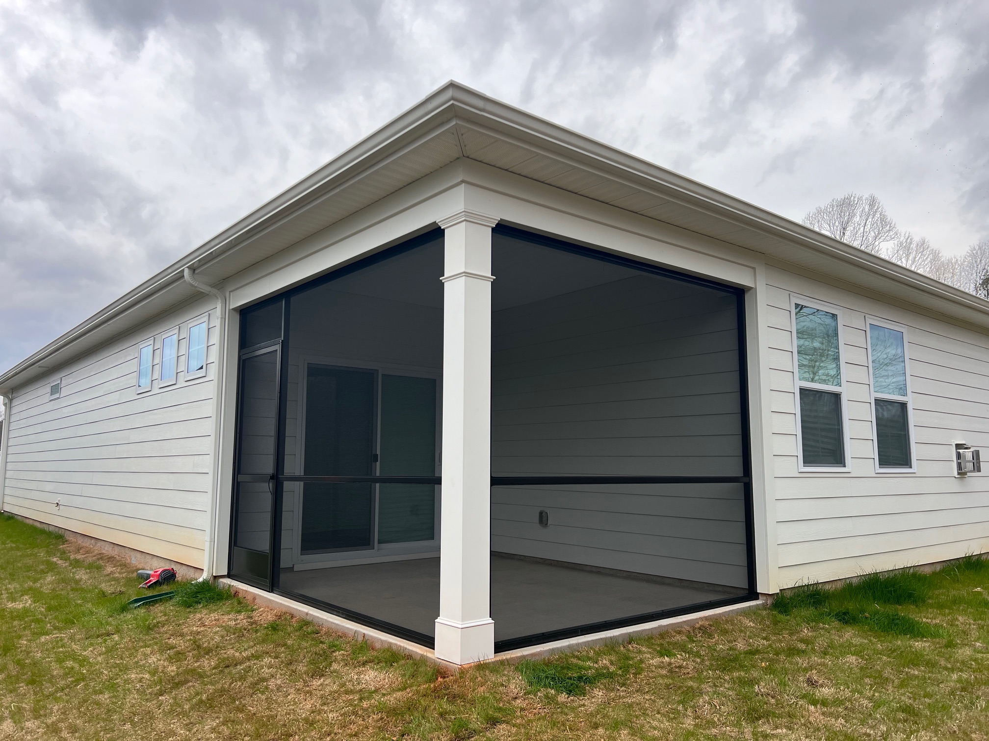 Screened in Porch